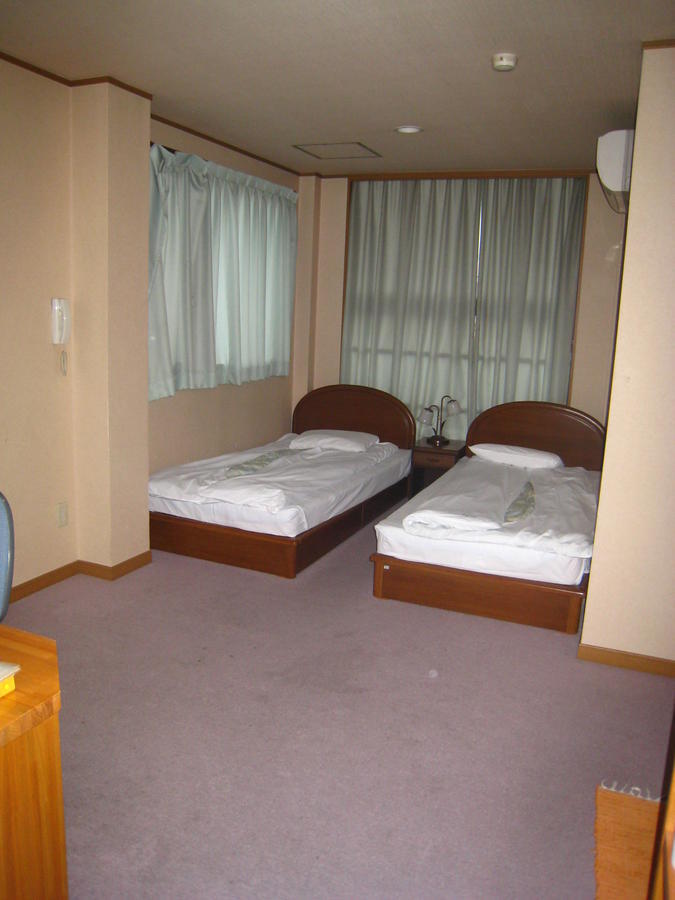 Business Hotel Ojiro Shizuoka Quarto foto